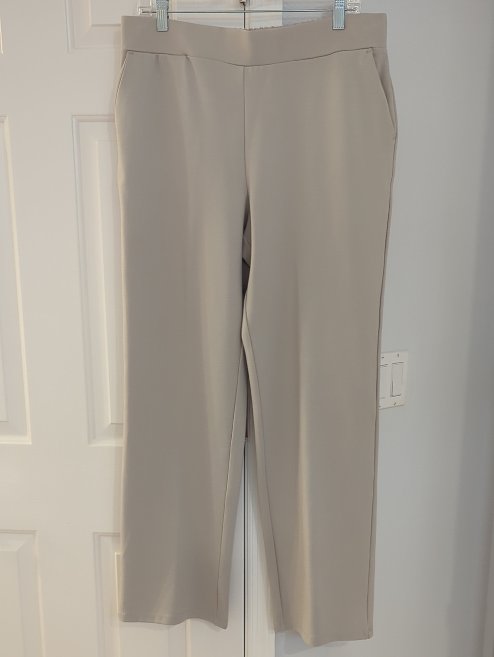 Mango Wide-Leg Pants in Light Beige